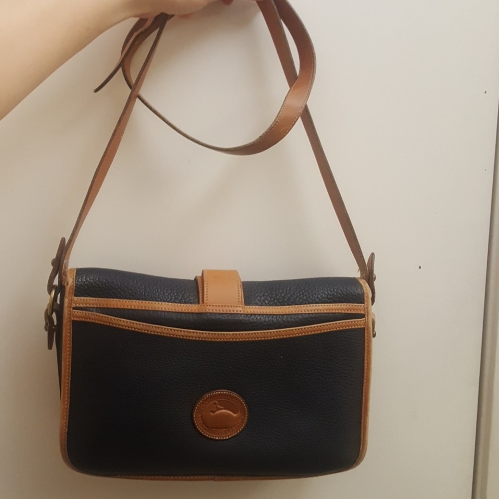 Navy blue Dooney & Bourke crossbody bag - Picture 3 of 5